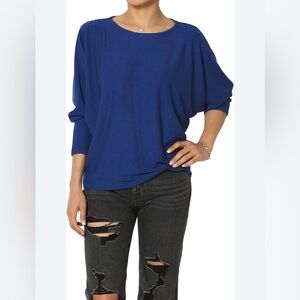 💥Forever 21 Navy Crew Neck Top M